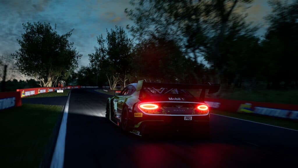 Assetto Corsa Competizione (Ultimate Edition)