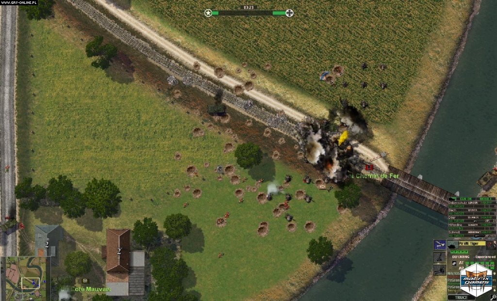 Close Combat - Panthers in the Fog