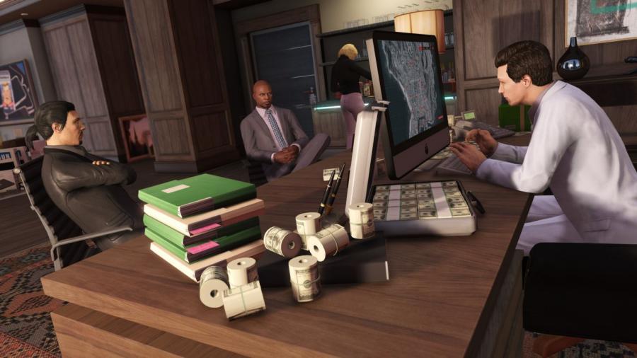 Grand Theft Auto V - Criminal Enterprise Starter Pack and Megalodon Shark Card Bundle (DLC)